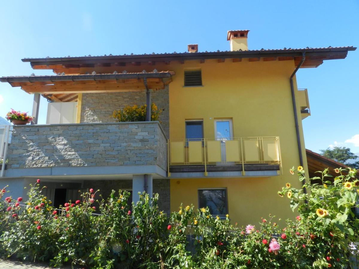 Residence Girasole Casa Gialla Колико Экстерьер фото