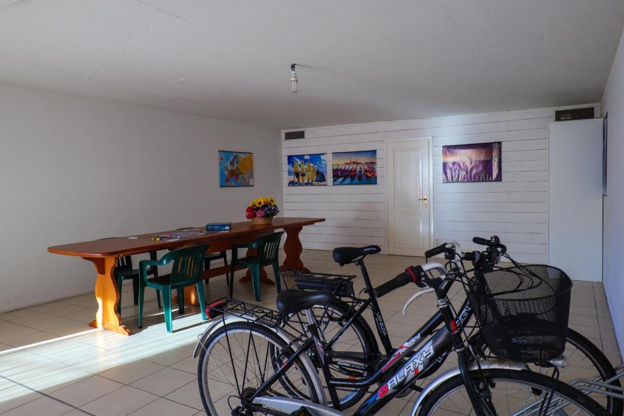 Residence Girasole Casa Gialla Колико Экстерьер фото
