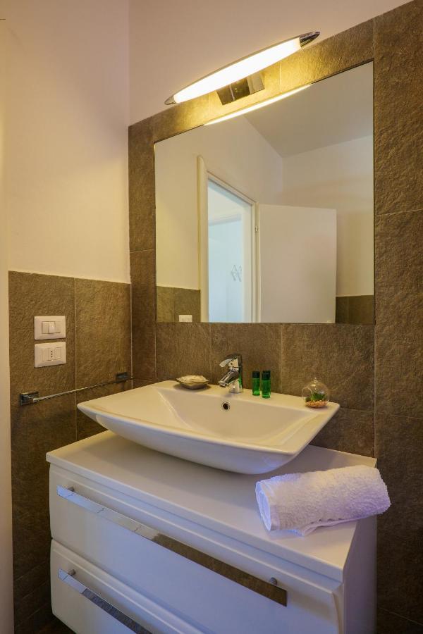 Residence Girasole Casa Gialla Колико Экстерьер фото