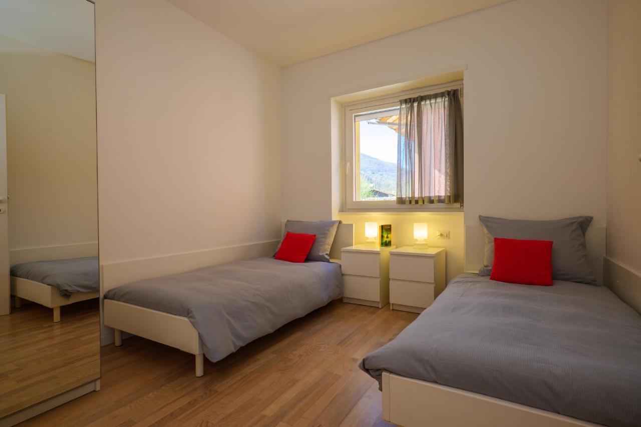 Residence Girasole Casa Gialla Колико Экстерьер фото
